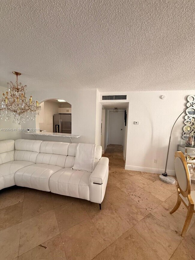 Foto del edificio - 2160 SW 16th Ave