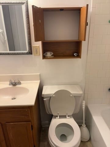 Building Photo - 100 Royal Oak Dr