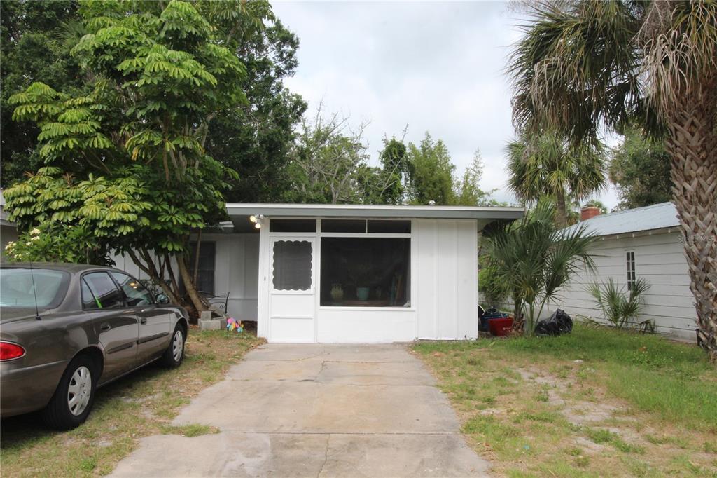 Foto principal - 1935 Edgewater Dr