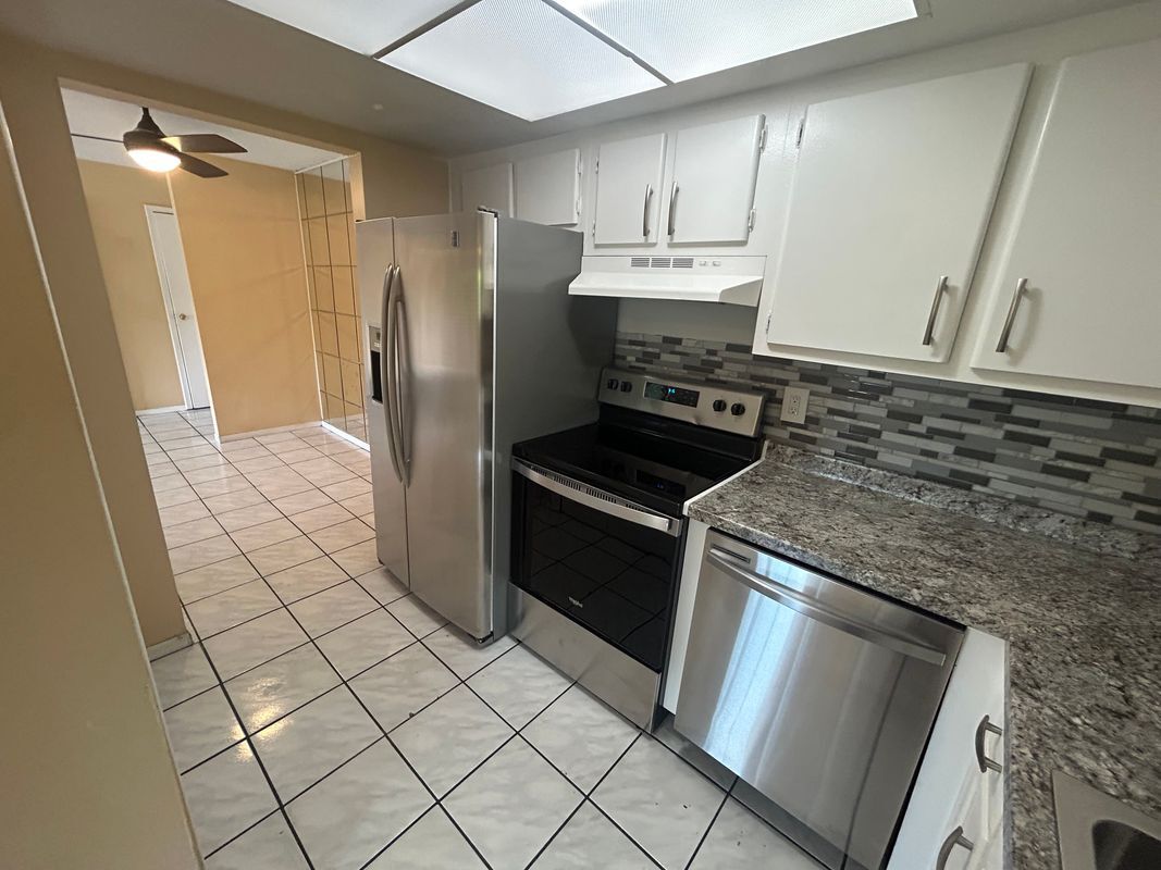 Foto principal - 3704 Broadway, 221