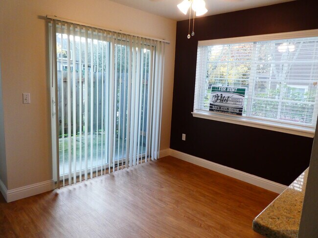 Foto del edificio - 7123 SW Sagert St