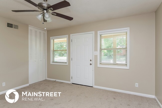 Foto del edificio - 4100 Chippewa Rd