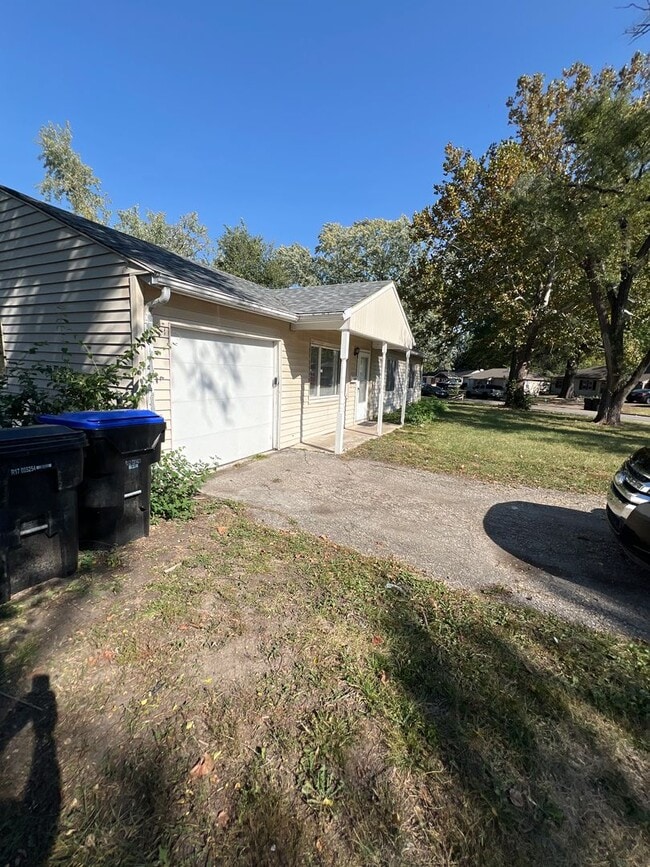 Foto del edificio - Spacious home - Great location!