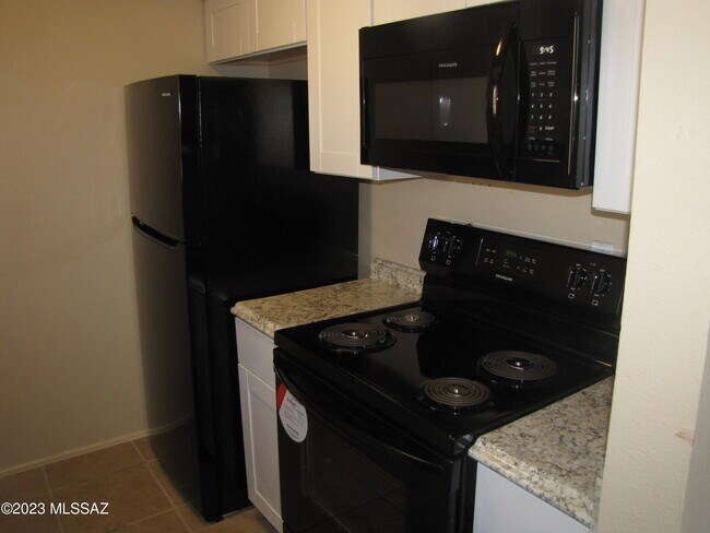 Building Photo - 6642 East Calle Alegria