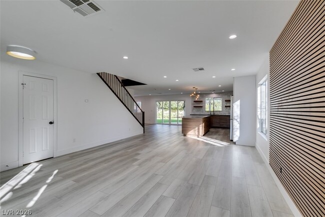 Building Photo - 9900 Long Cattle Ave