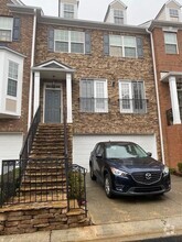 Building Photo - 11180 Brunson Dr