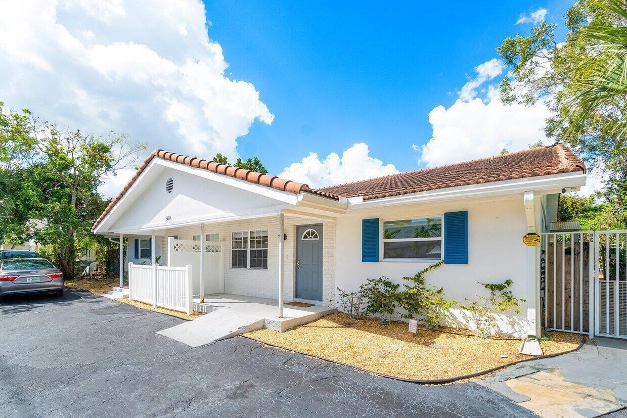 Foto principal - 809 SE 4th St