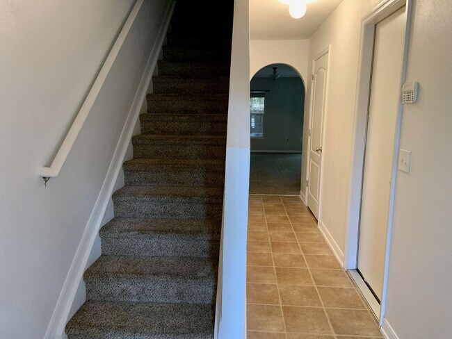 Foto del edificio - Tucked Away Townhome