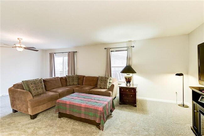 Building Photo - 1506 Yorktown Dr