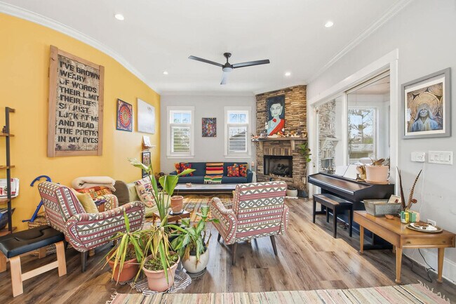 Foto del edificio - 4109 Dinglewood Ave