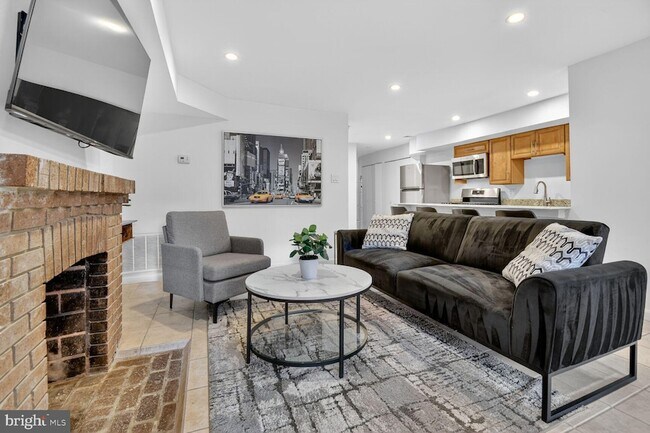 Foto del edificio - 1339 Corcoran St NW