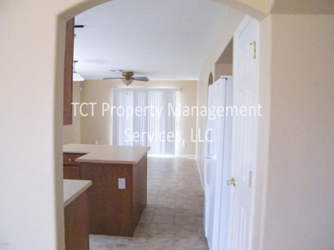 Building Photo - 3Bed/2 Bath Cul-de-sac home in Windmill Village