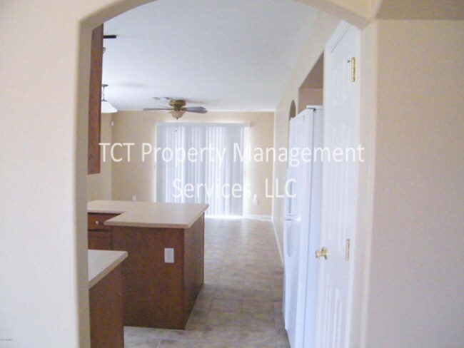 Foto del edificio - 3Bed/2 Bath Cul-de-sac home in Windmill Village