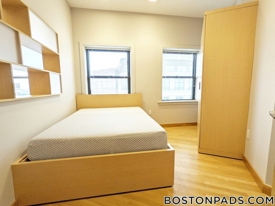 Foto principal - 115 Mt Auburn St
