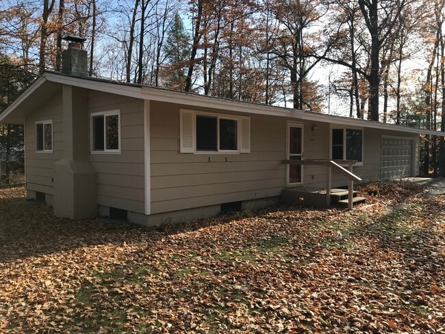Building Photo - 2963 Crescent Shores Dr