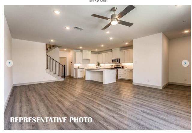 Foto del edificio - 9015 Scarp Hl Ln