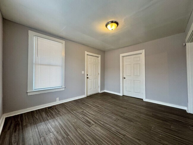 Foto del edificio - 3805 Alton Park Blvd