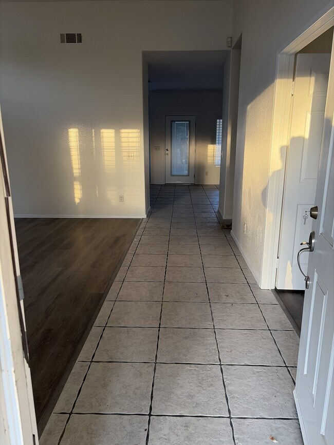 Foto del edificio - 12891 Pueblo Lane