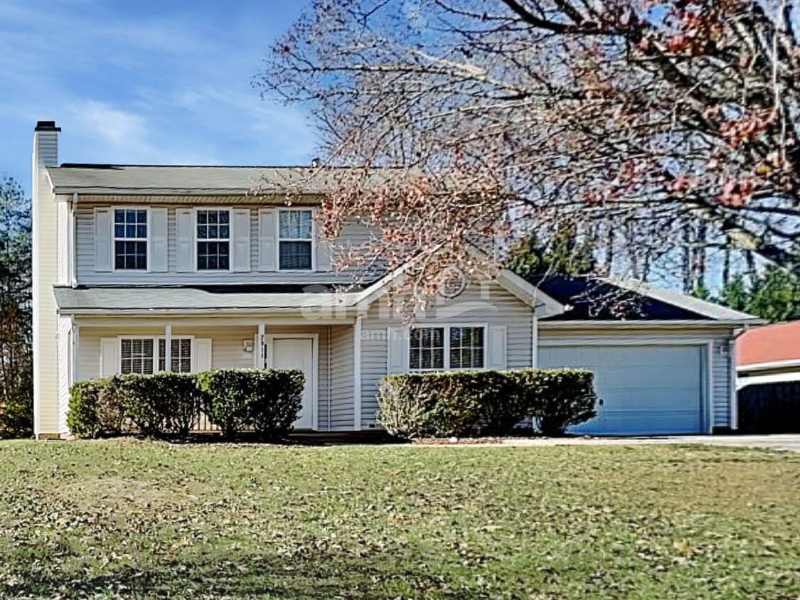 Primary Photo - 2911 Firethorn Dr