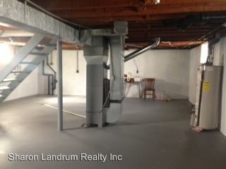 Foto del edificio - 4 br, 1 bath House - 867 Molter Ave