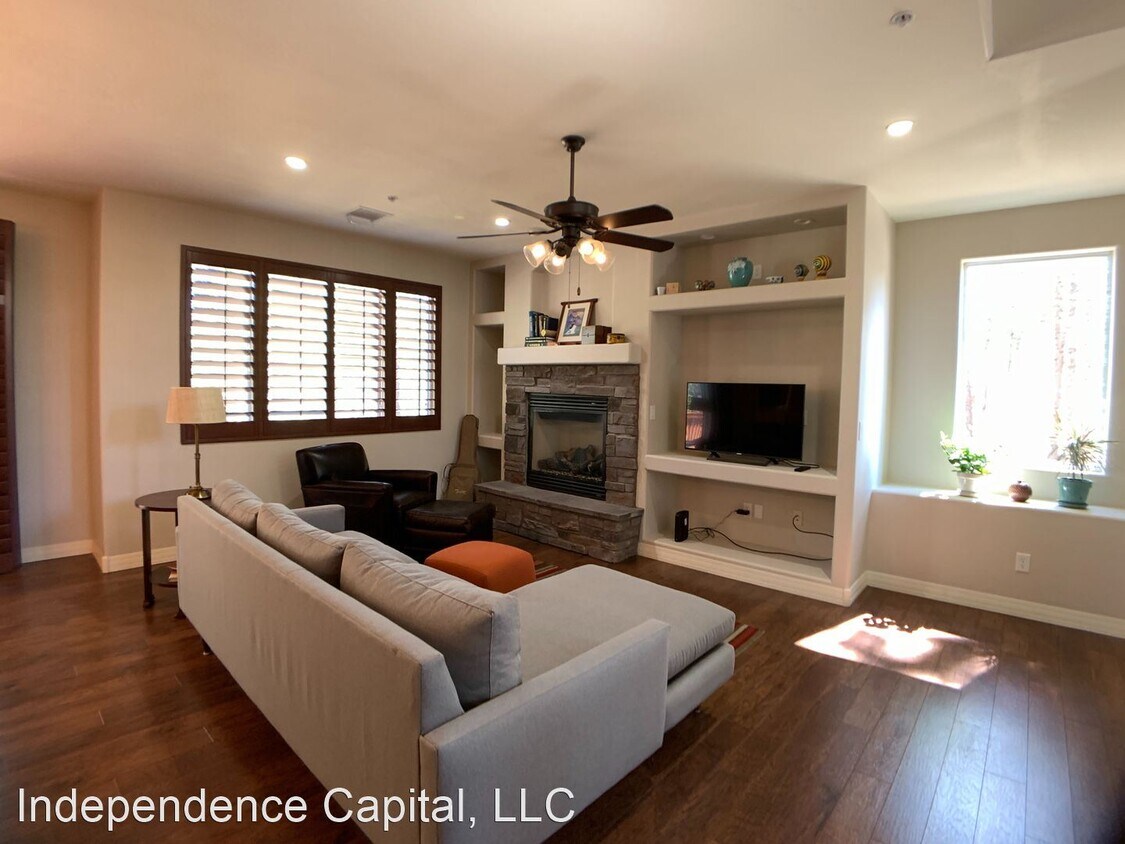 Foto principal - 3 br, 3.5 bath House - 1100 E. Sterling Lane