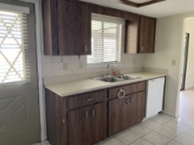 Foto del edificio - Vibrant Retirement Living