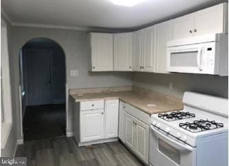 Primary Photo - 210 Washington St