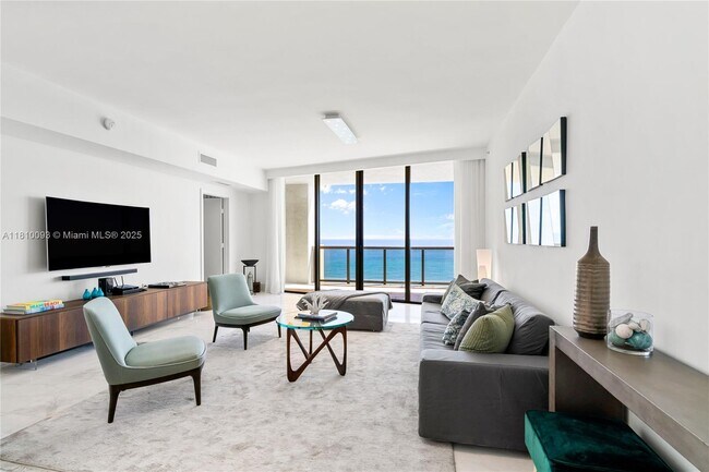 Foto del edificio - 16275 Collins Ave
