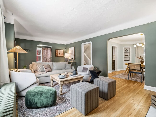 Foto del edificio - 3621 Silsby Rd