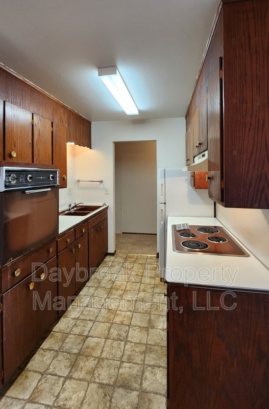 Building Photo - 1842 14th St S