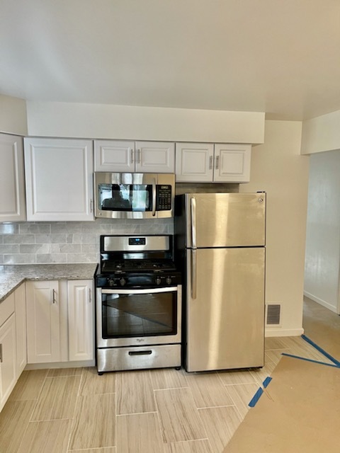 Stainless Steel Appliances - 173 Washington Ave