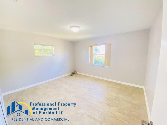 Photo - 9 Marjorie Trail House