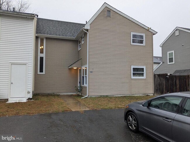 Building Photo - 51 Noble Rd