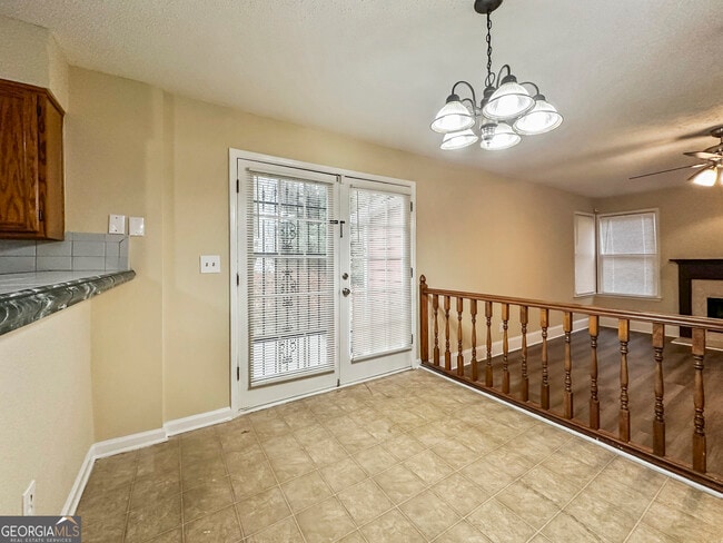 Foto del edificio - 1577 Linksview Way