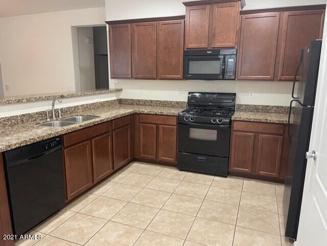 Foto del edificio - 4582 W Crescent Rd