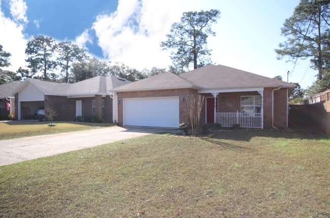 Building Photo - Central Niceville Location