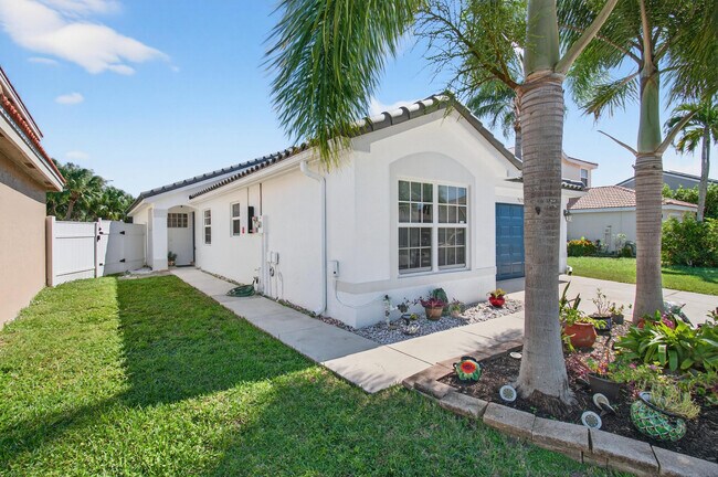 Foto del edificio - 7076 Middlebury Dr