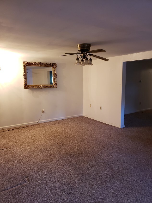 1 Wilson Dr, Port Jefferson, NY 11777 Apartments in Port Jefferson