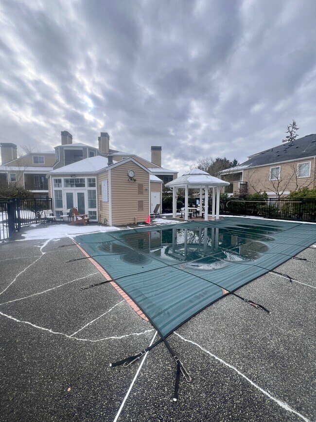 Photo - 5300 Harbour Pointe Blvd Apartment