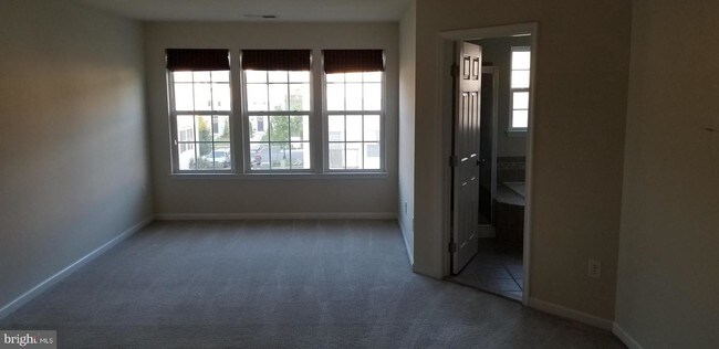 Building Photo - 2028 Spring Run Cir