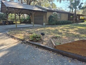 Building Photo - 1729 Coulee Ave