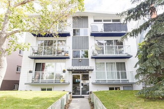 Building Photo - Mount Royal on 14th Apartments