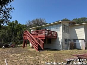 Building Photo - 3058 Westview Dr