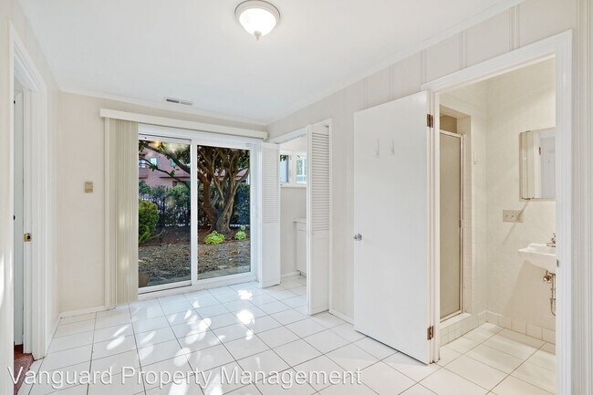 Building Photo - 4 br, 3.5 bath House - 101 Marina Boulevard