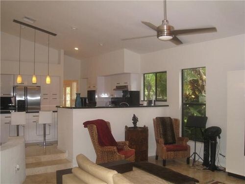 Foto del edificio - 4400 NW 25th Way