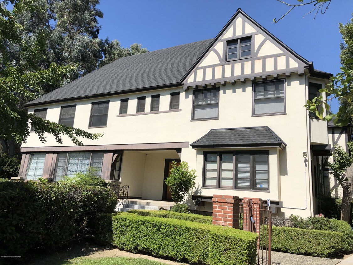Foto principal - 1916 Huntington Dr