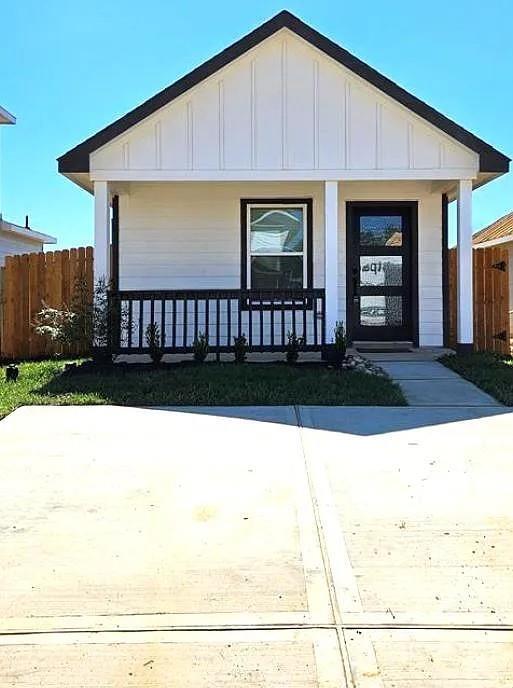 Foto principal - 16478 Valerie Marie Pl