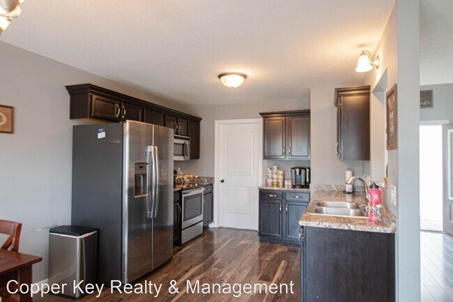 Building Photo - 3 br, 2.5 bath House - 519 Falkland Circle