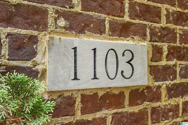 Foto del edificio - 1103 Barristers Ct