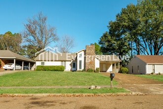 Building Photo - 8216 Shallow Glen Trail